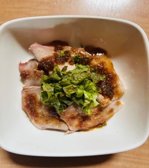 十勝モール温泉豚 ローストポーク丼